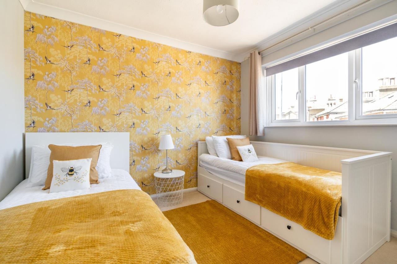 Onyx Bay - Whole Apartment - Wifi - Beach - 2 Bed - Broadstairs Town Dış mekan fotoğraf